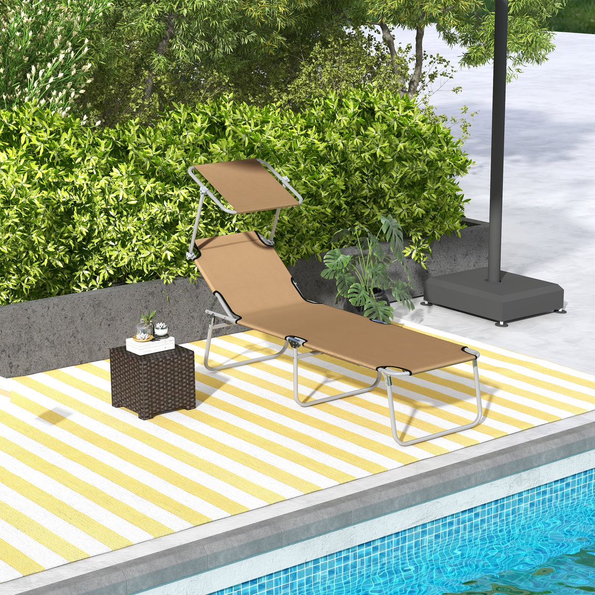 Chaise longue d'extérieur, chaise longue pliante et réglable, avec pare-soleil pour la plage, le camping, la randonnée et le jardin, marron