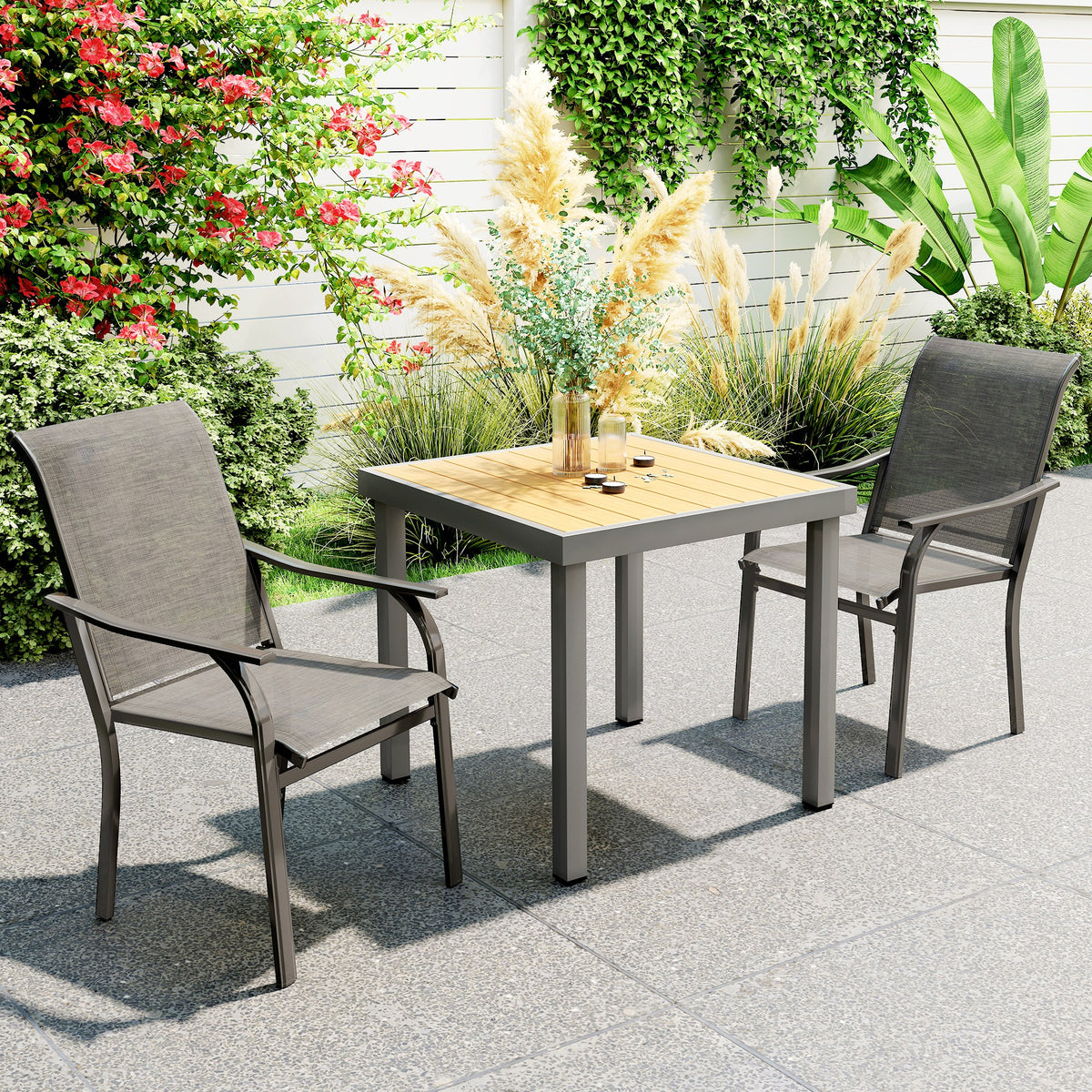 Ensemble de 2 chaises de patio avec accoudoirs et dossier haut, pour jardin, balcon, véranda, bord de piscine, terrasse, marron