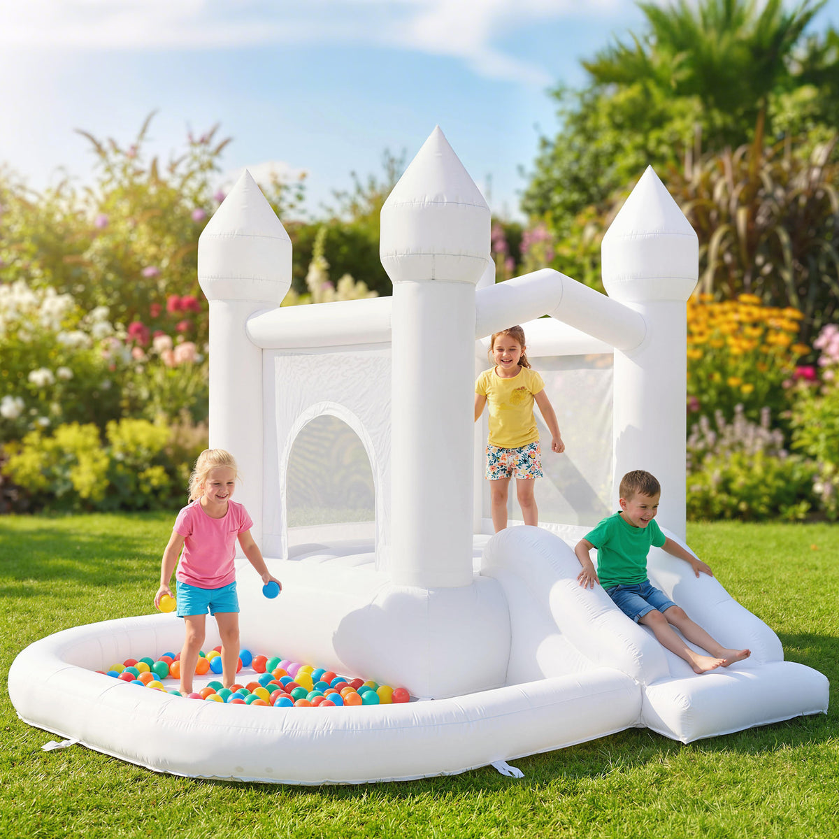 Château gonflable pour enfants, structure gonflable 3 en 1 blanche avec toboggan, piscine à balles et souffleur 370 W, blanc