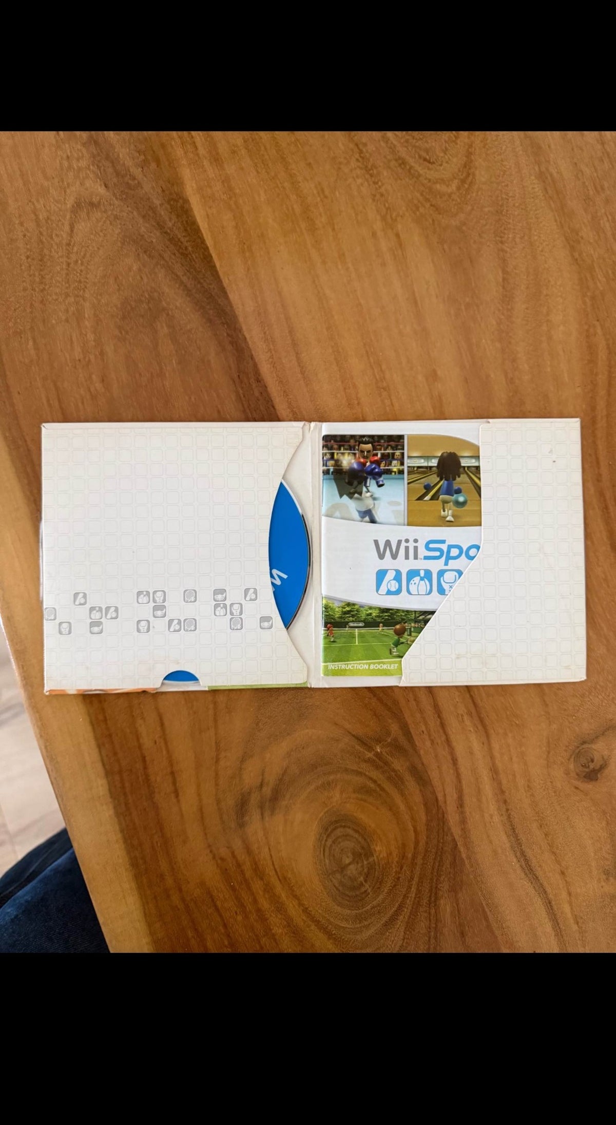 Wii Sports - pochette ouverte avec disque